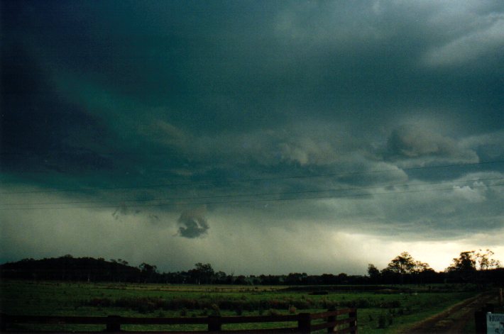 raincascade precipitation_cascade : N of Casino, NSW   30 December 2001