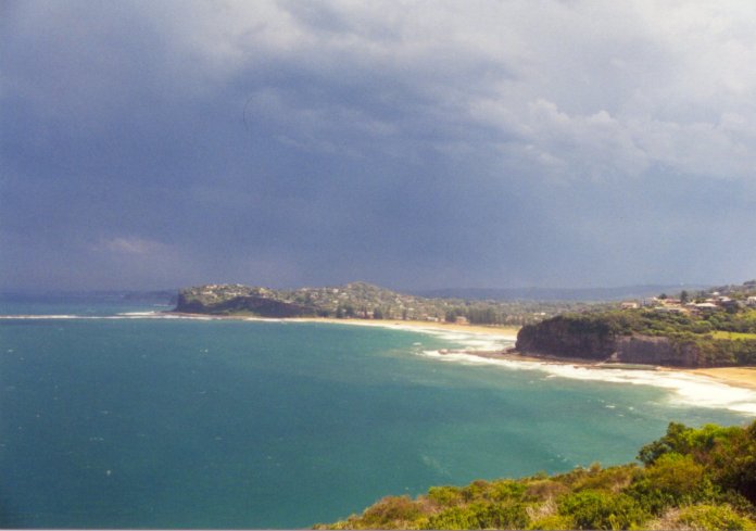 contributions received : Bilgola, NSW<BR>Photo by Judy Mayo   8 February 2002