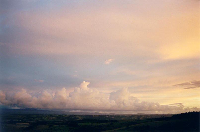 cumulus congestus : McLeans Ridges, NSW   28 March 2002