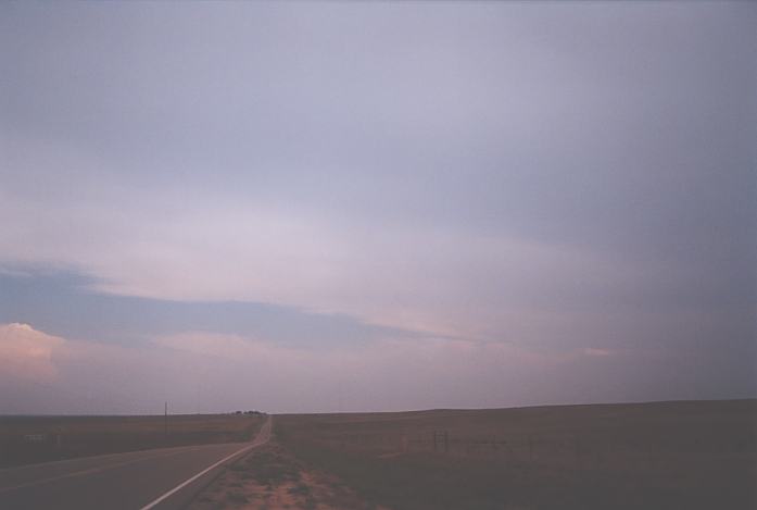 anvil thunderstorm_anvils : S of Booker, NW Texas, USA   16 May 2002