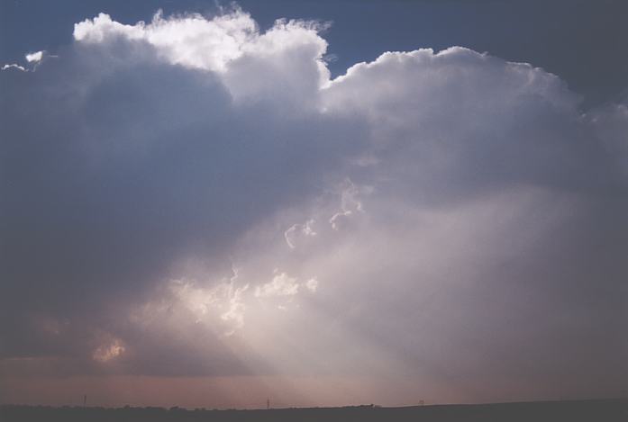 halosundog halo_sundog_crepuscular_rays : near Hays, Kansas, USA   22 May 2002