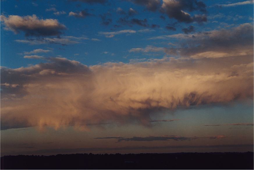 virga virga_pictures : Schofields, NSW   29 August 2002