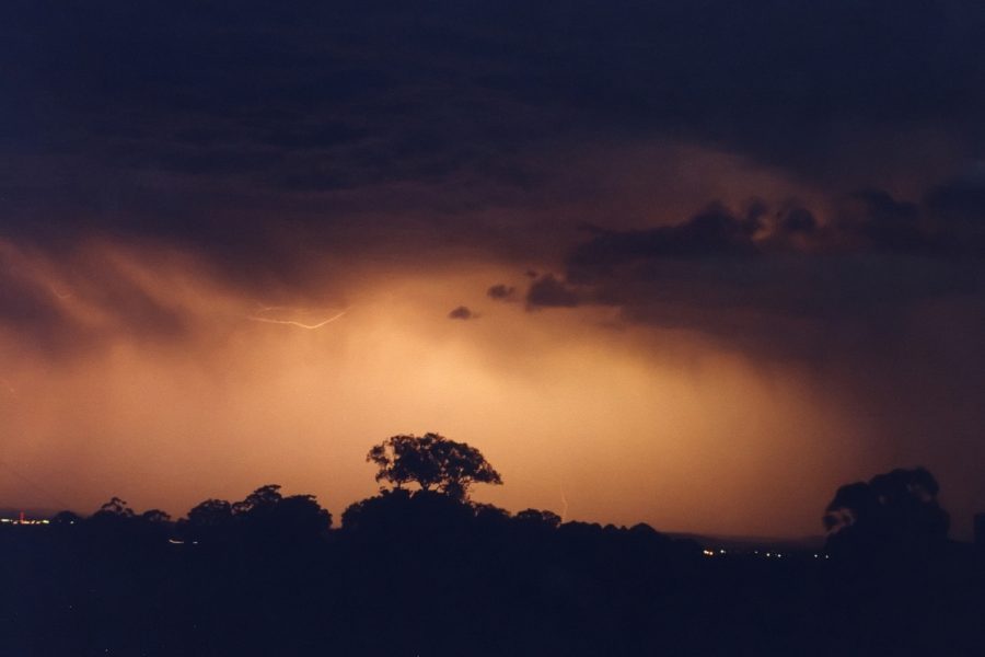 lightning lightning_bolts : Tregeagle, NSW   10 November 2002