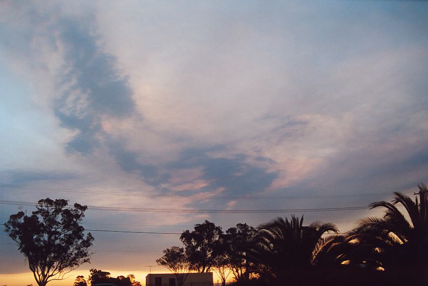 altocumulus altocumulus_cloud : Schofields, NSW   18 November 2002