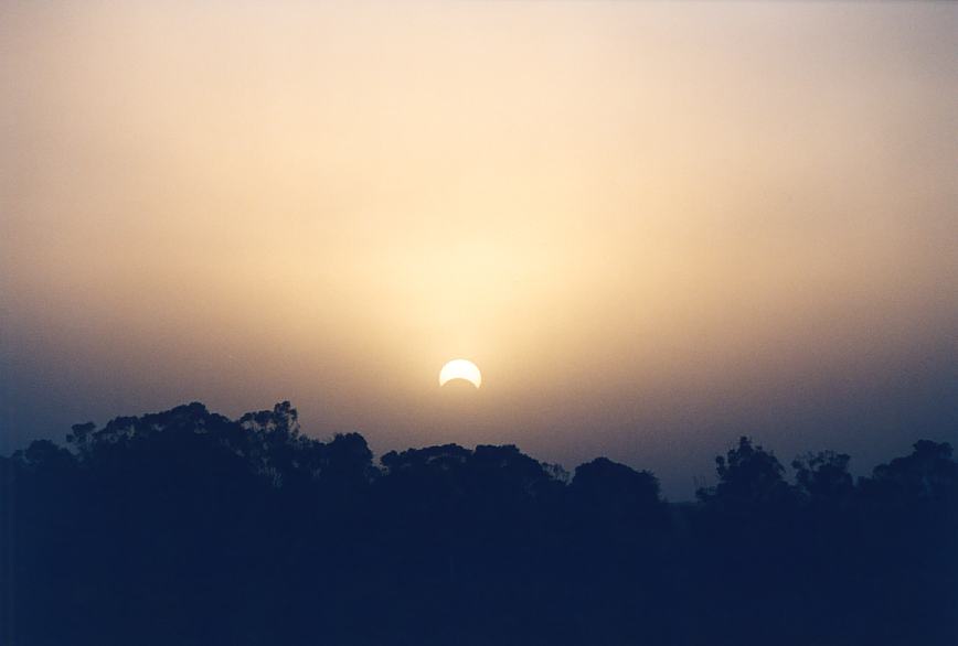 sunset sunset_pictures : Solar Eclipse, Schofields, NSW   4 December 2002