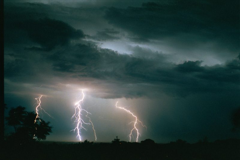 lightning lightning_bolts : Alstonville, NSW   8 January 2003