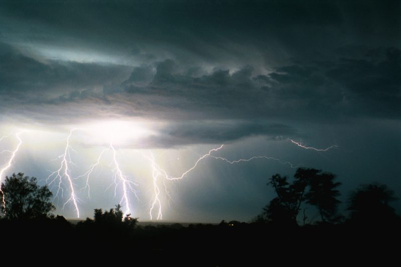 lightning lightning_bolts : Alstonville, NSW   8 January 2003