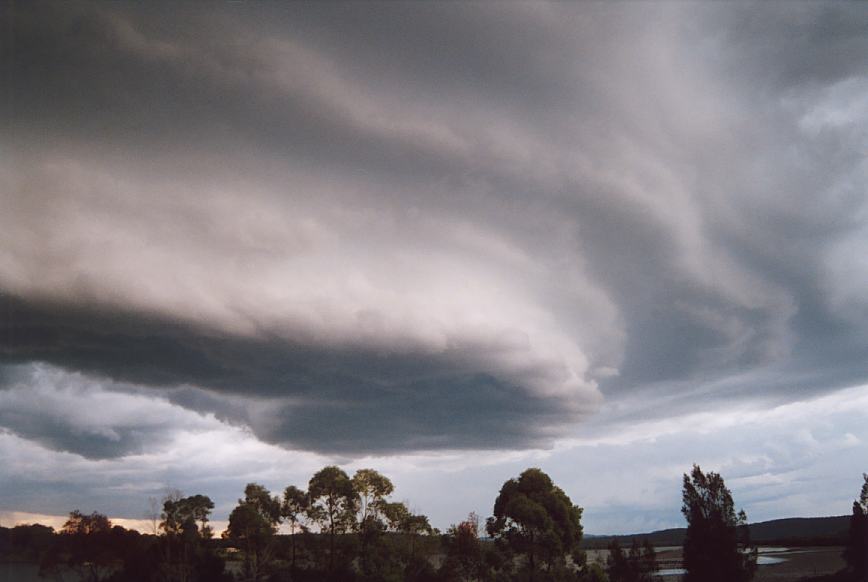 cumulonimbus thunderstorm_base : Karuah, NSW   20 March 2003