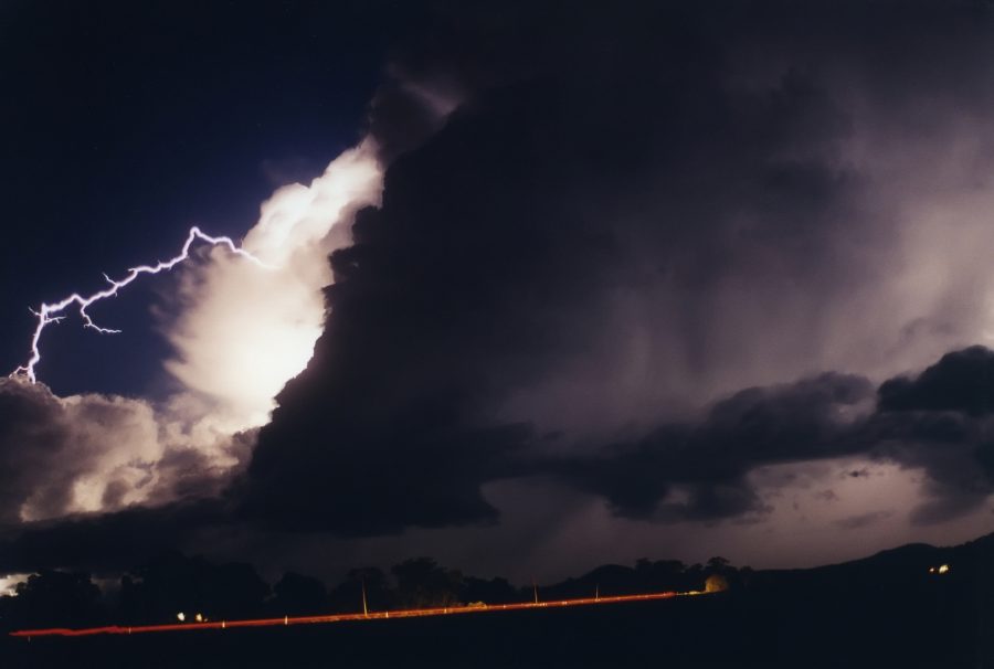 lightning lightning_bolts : N of Casino, NSW   22 March 2003