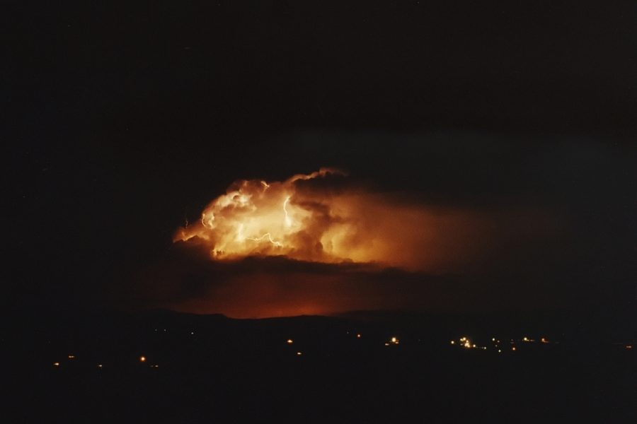 lightning lightning_bolts : McLeans Ridges, NSW   30 March 2003