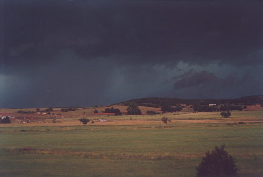 favourites jimmy_deguara : south of El Rino, Oklahoma, USA   10 June 2003