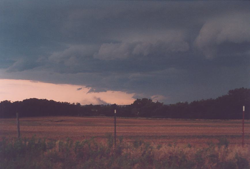 shelfcloud shelf_cloud : NW of Cyril, Oklahoma, USA   10 June 2003