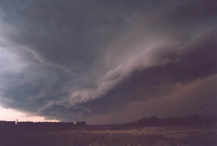 raincascade precipitation_cascade : near Cement, Oklahoma, USA   10 June 2003