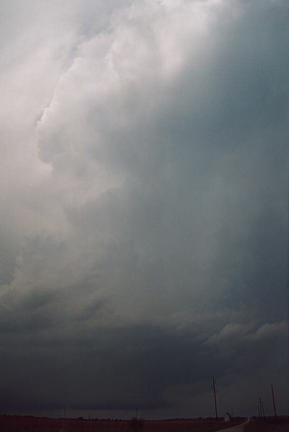 cumulonimbus supercell_thunderstorm : near Olney, Texas, USA   12 June 2003