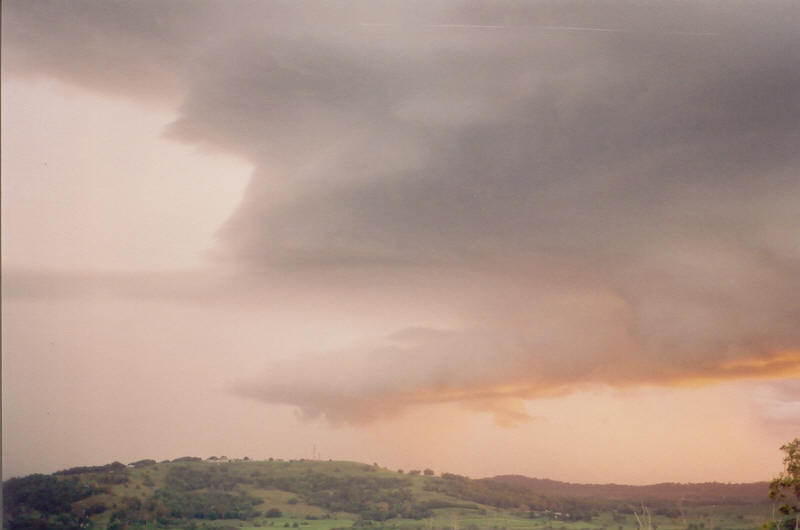 cumulonimbus supercell_thunderstorm : Meerschaum, NSW   20 October 2003