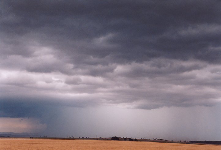 contributions received : SW of Quirindi, NSW<BR>Photo by Geoff Thurtell   10 January 2004