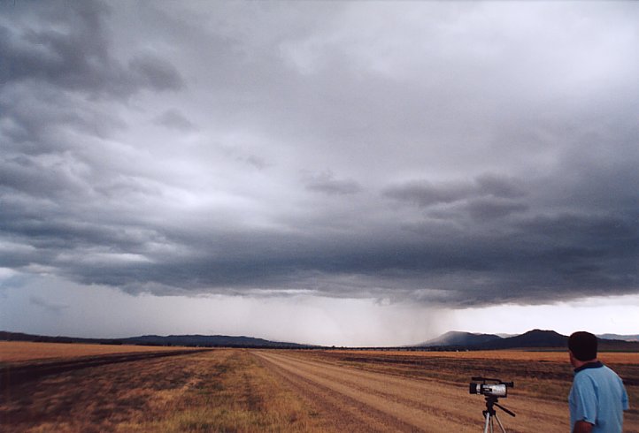 contributions received : SW of Quirindi, NSW<BR>Photo by Geoff Thurtell   10 January 2004