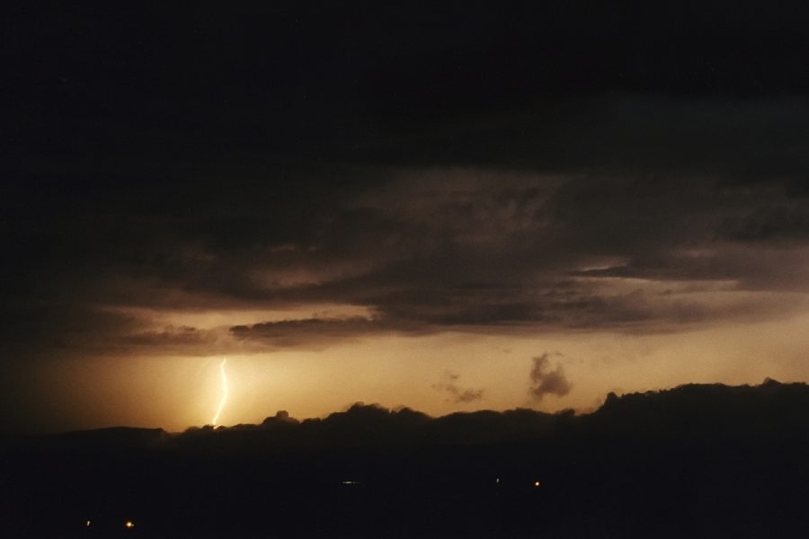 lightning lightning_bolts : McLeans Ridges, NSW   27 January 2004