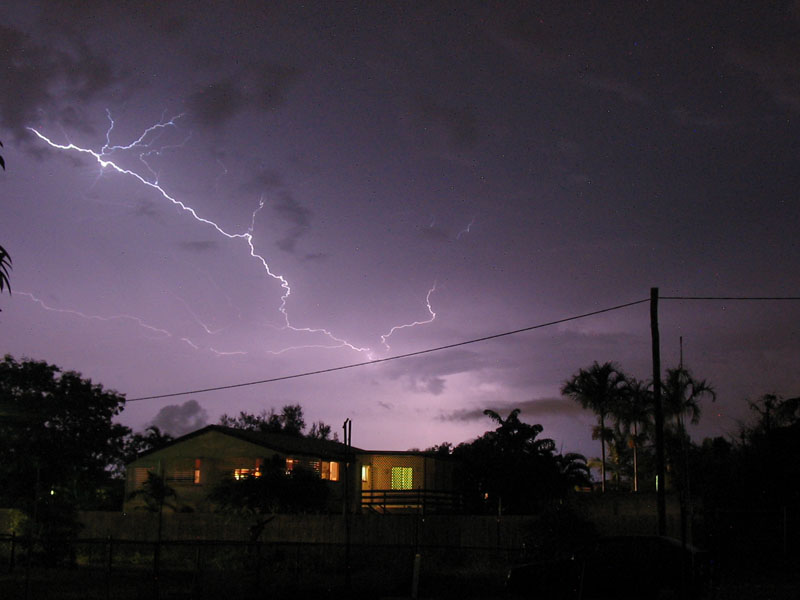 contributions received : Townsville, QLD<BR>Photo by Douglas O'Neill   30 January 2004