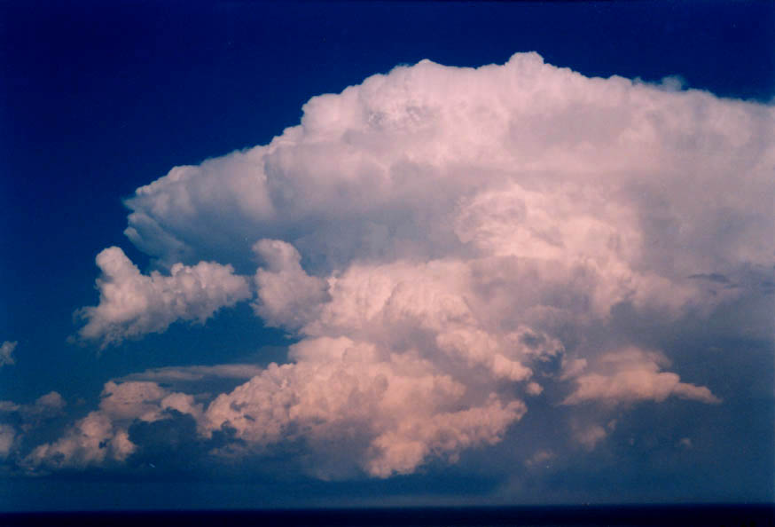 thunderstorm cumulonimbus_incus : near Manly, NSW   30 January 2004