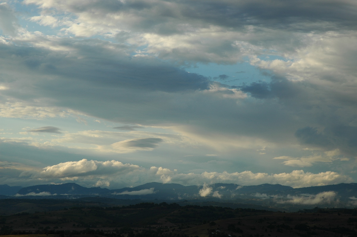 altostratus altostratus_cloud : McLeans Ridges, NSW   9 September 2004