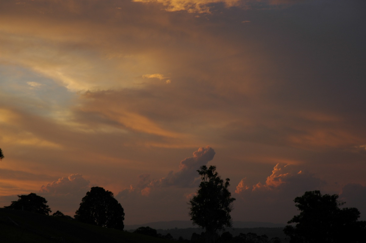 altostratus altostratus_cloud : McLeans Ridges, NSW   3 November 2004