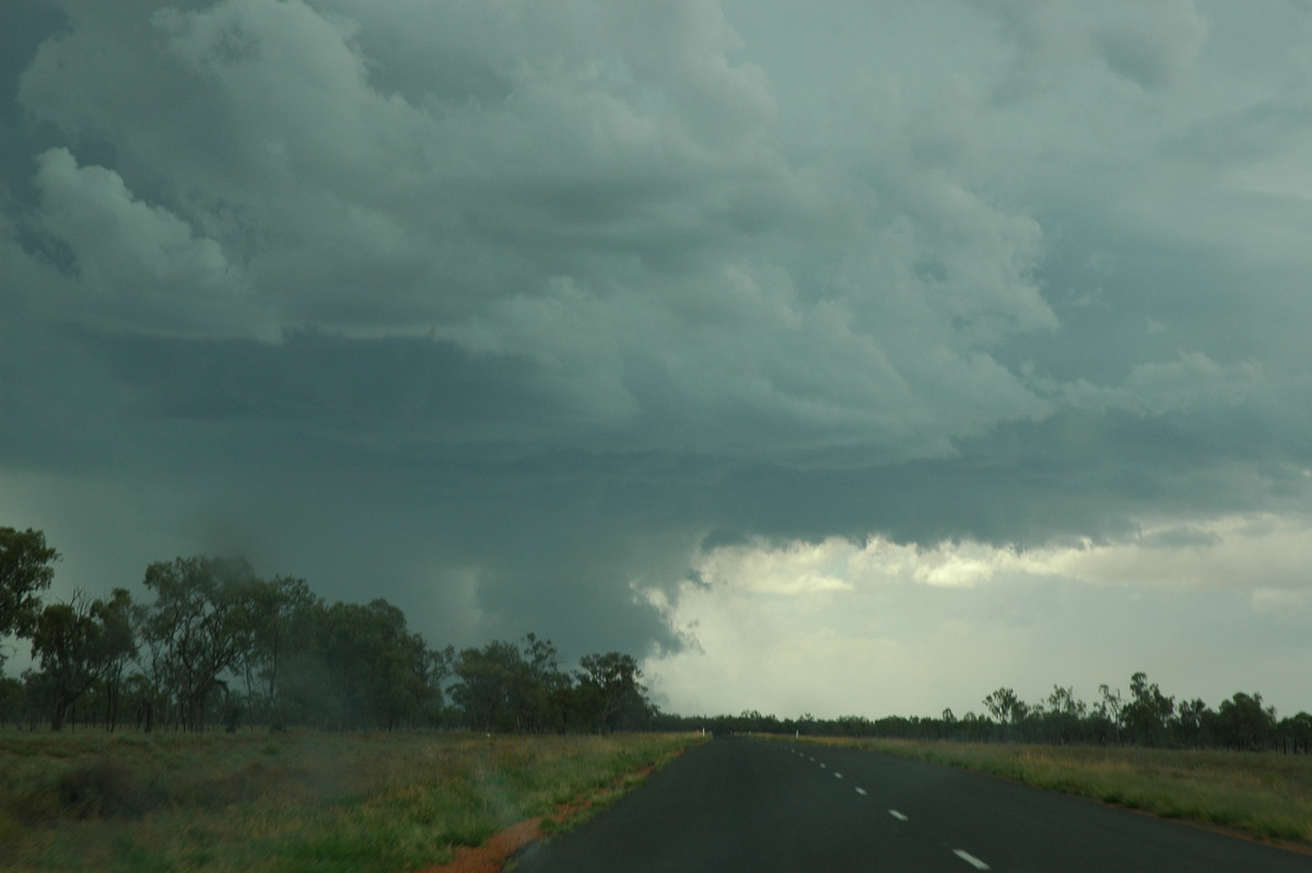 wallcloud thunderstorm_wall_cloud : W of Walgett, NSW   8 December 2004