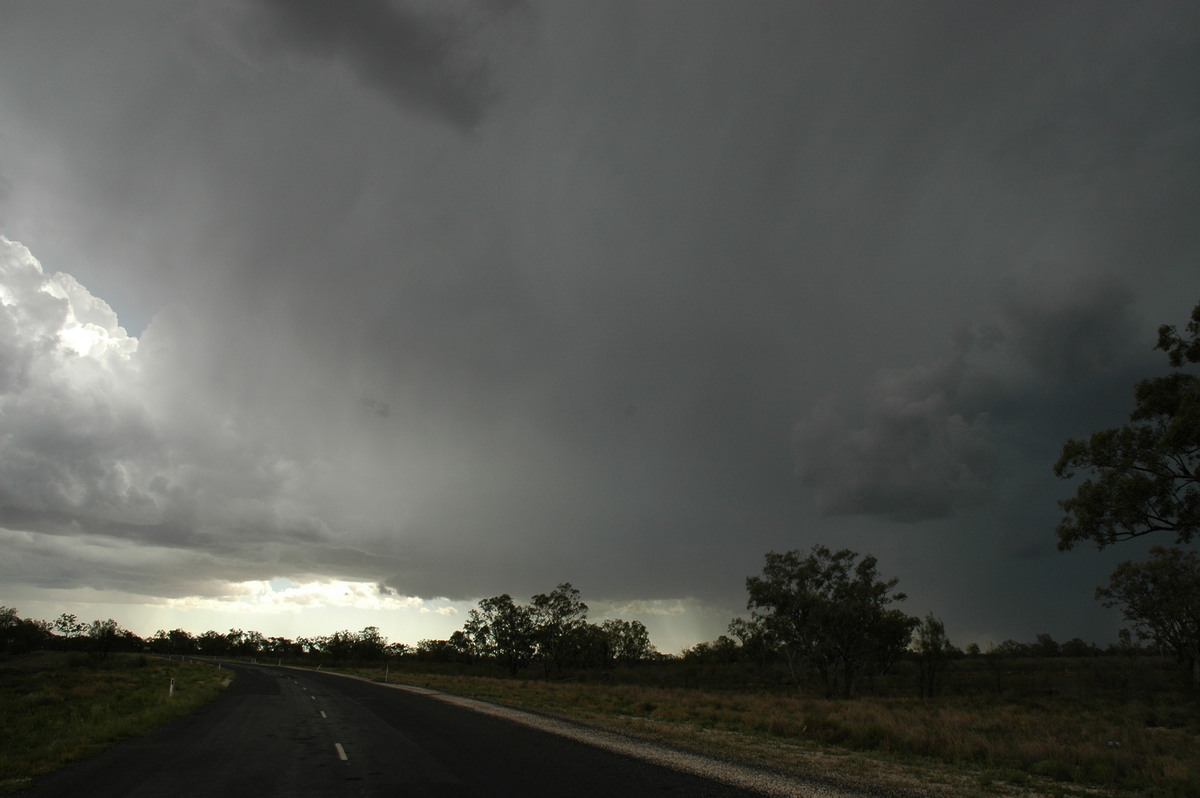 cumulonimbus thunderstorm_base : W of Walgett, NSW   8 December 2004