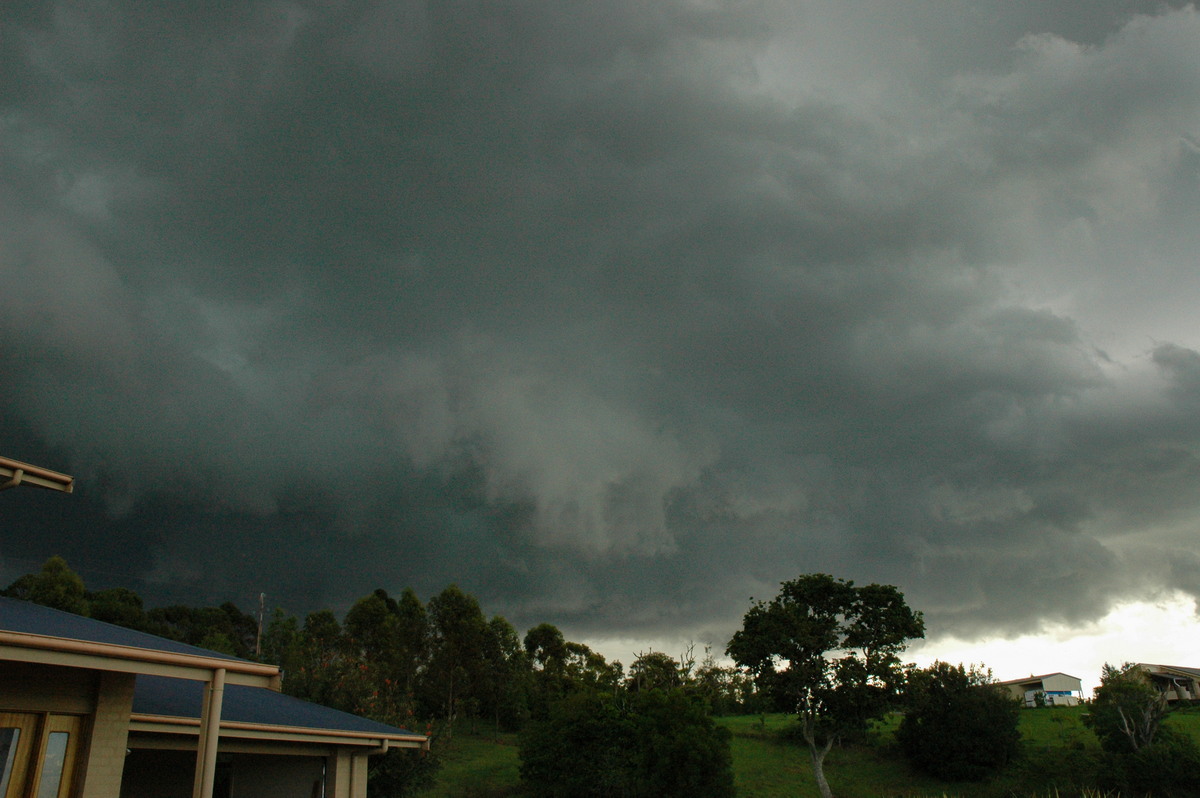 shelfcloud shelf_cloud : McLeans Ridges, NSW   12 December 2004