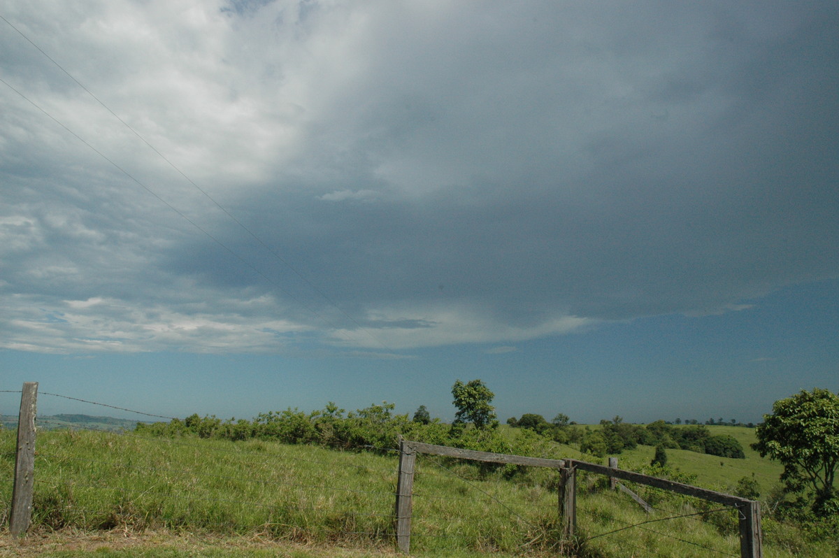 anvil thunderstorm_anvils : Parrots Nest, NSW   13 December 2004