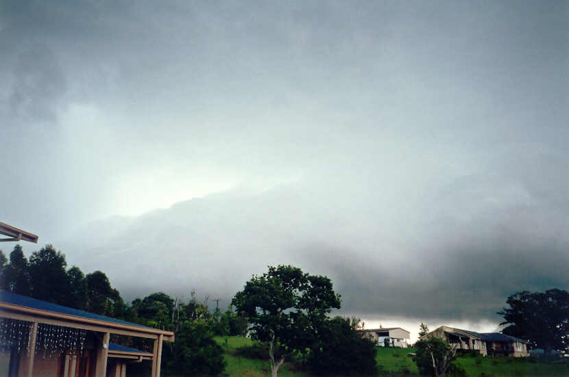 shelfcloud shelf_cloud : McLeans Ridges, NSW   13 December 2004