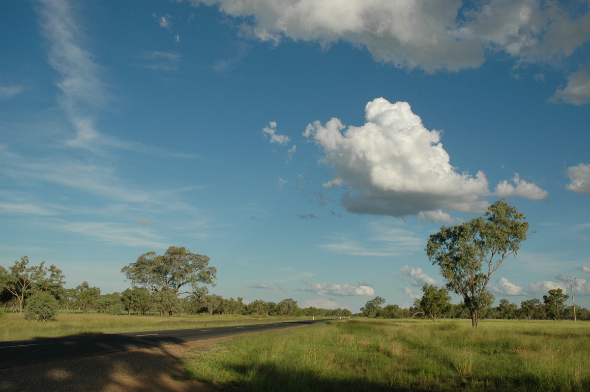 cirrus cirrus_cloud : W of Moree, NSW   26 December 2004