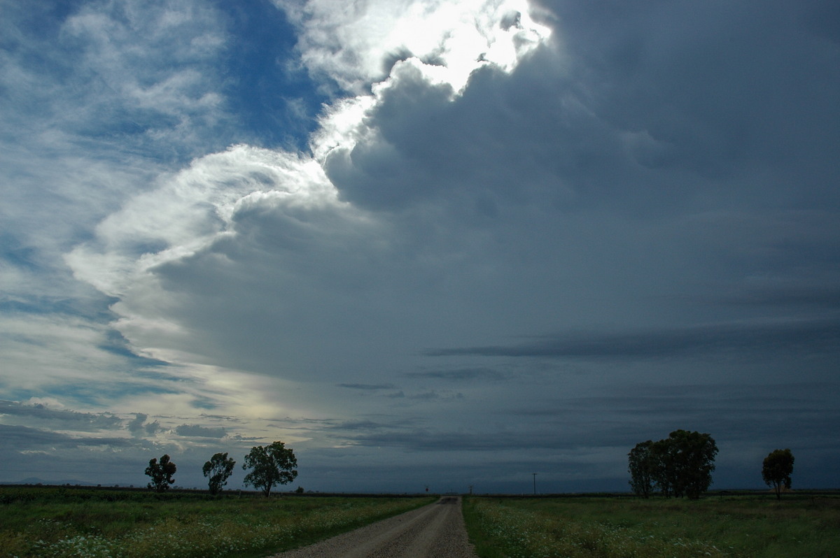 anvil thunderstorm_anvils : N of Narrabri, NSW   27 December 2004