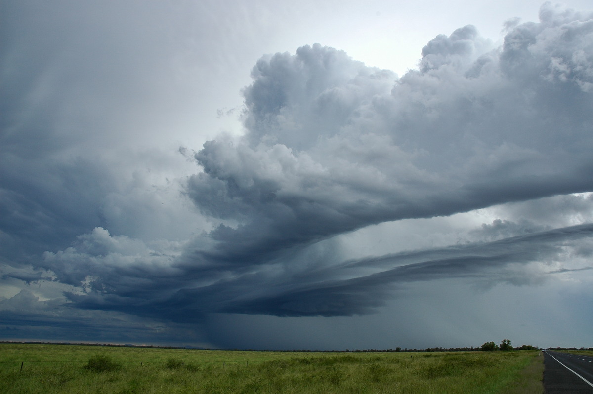 shelfcloud shelf_cloud : near Moree, NSW   27 December 2004