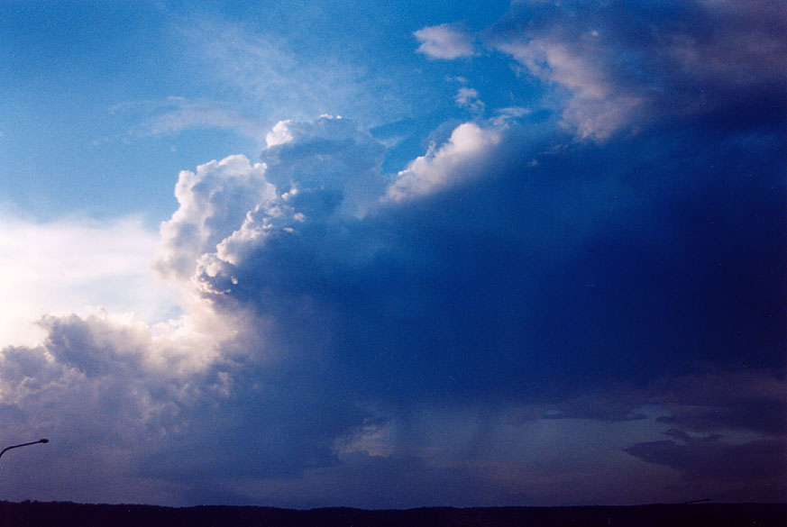 thunderstorm cumulonimbus_incus : Penrith, NSW   1 February 2005