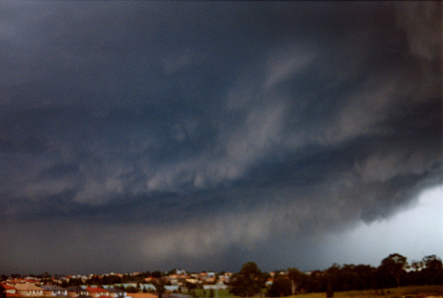 shelfcloud shelf_cloud : Parklea, NSW   2 February 2005