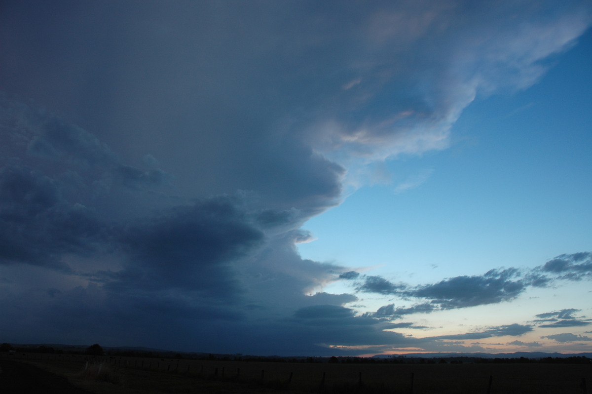 thunderstorm cumulonimbus_incus : Casino, NSW   22 February 2005