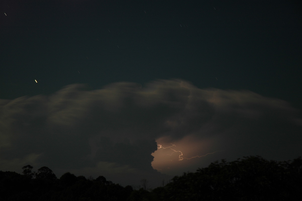 lightning lightning_bolts : McLeans Ridges, NSW   22 March 2005