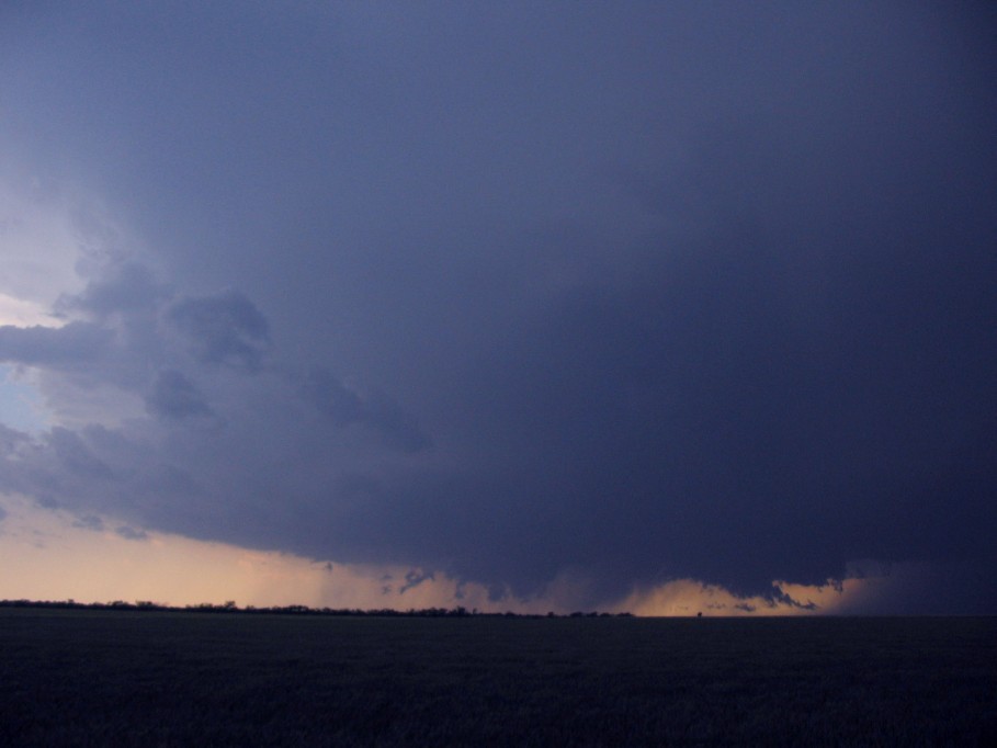 cumulonimbus supercell_thunderstorm : near Paducah, Texas, USA   13 May 2005
