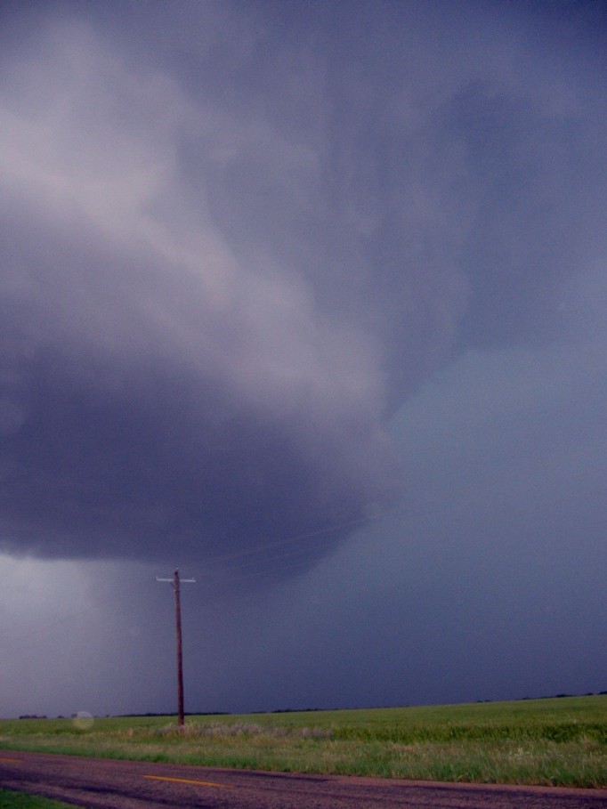 cumulonimbus thunderstorm_base : E of Truscott, Texas, USA   13 May 2005