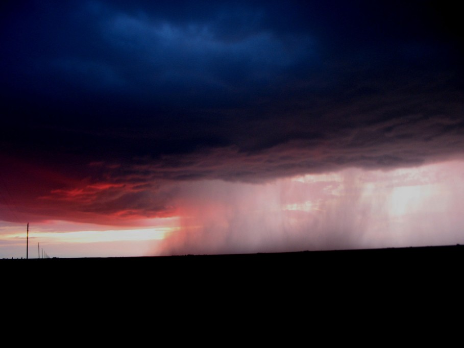 cumulonimbus thunderstorm_base : SSE of Springfield, Colorado, USA   28 May 2005