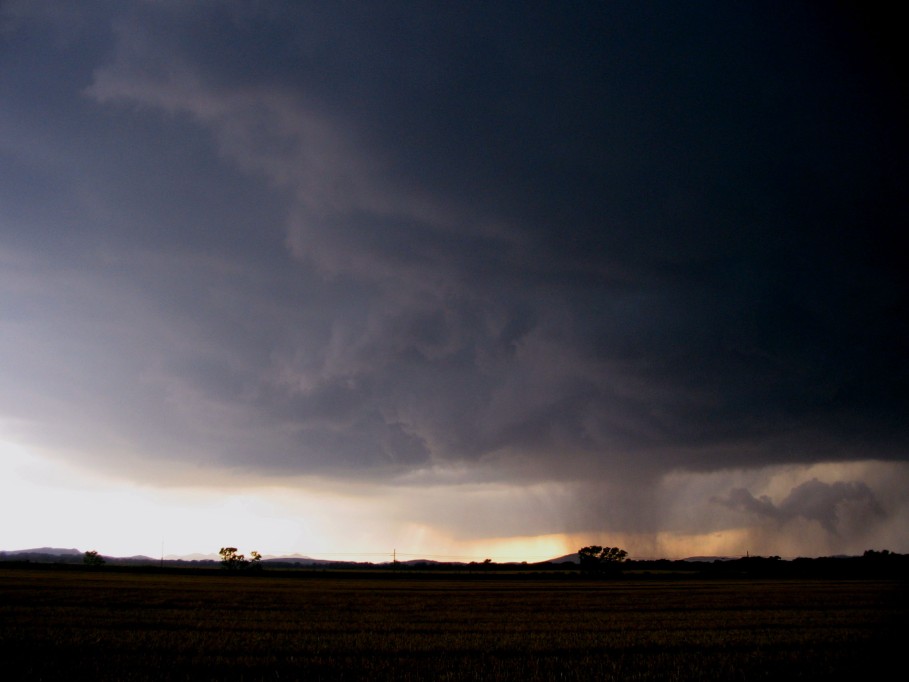 cumulonimbus supercell_thunderstorm : Mountain Park, N of Snyder, Oklahoma, USA   5 June 2005