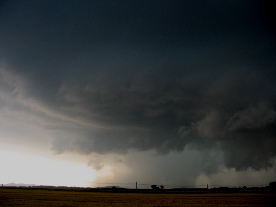 cumulonimbus supercell_thunderstorm : Mountain Park, N of Snyder, Oklahoma, USA   5 June 2005