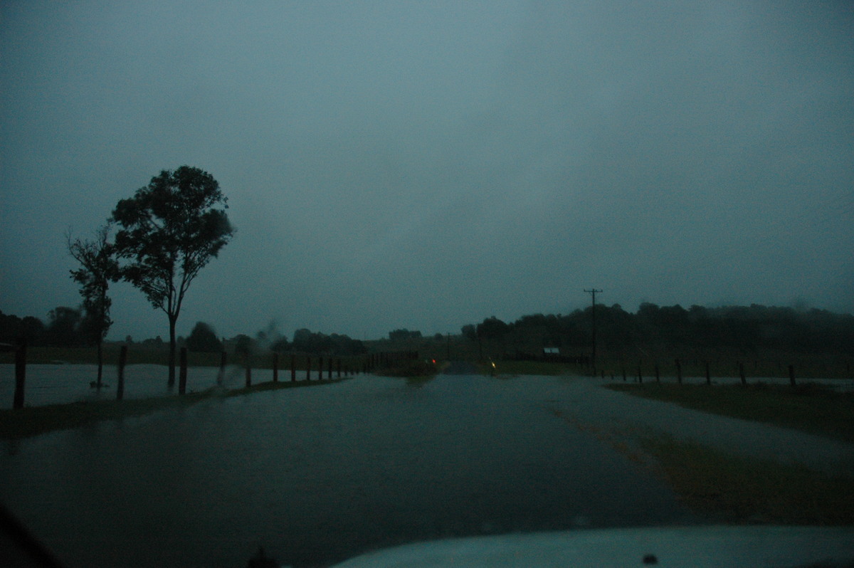 flashflooding flood_pictures : Eltham, NSW   29 June 2005