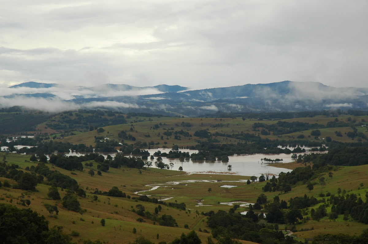 flashflooding flood_pictures : McLeans Ridges, NSW   30 June 2005