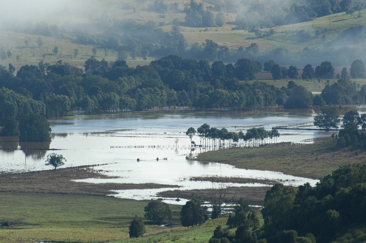 flashflooding flood_pictures : McLeans Ridges, NSW   1 July 2005