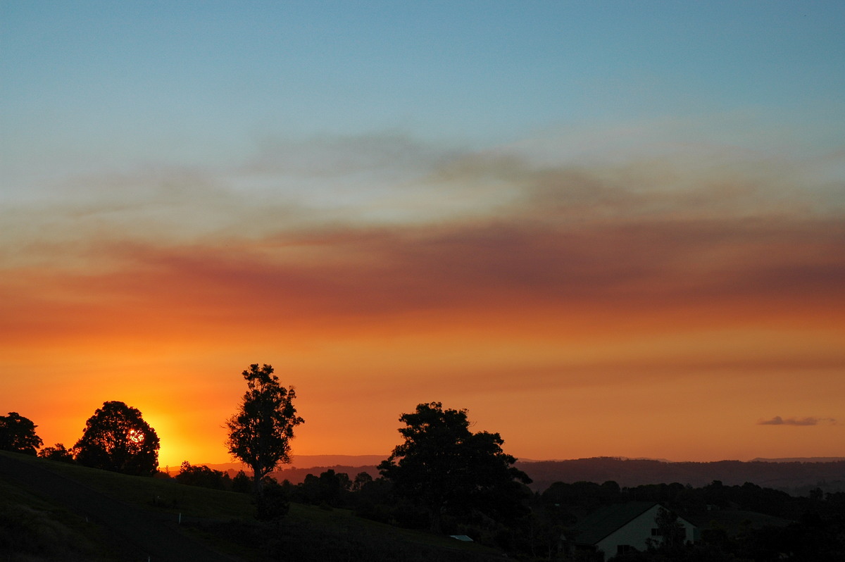 bushfire wild_fire : McLeans Ridges, NSW   24 August 2005