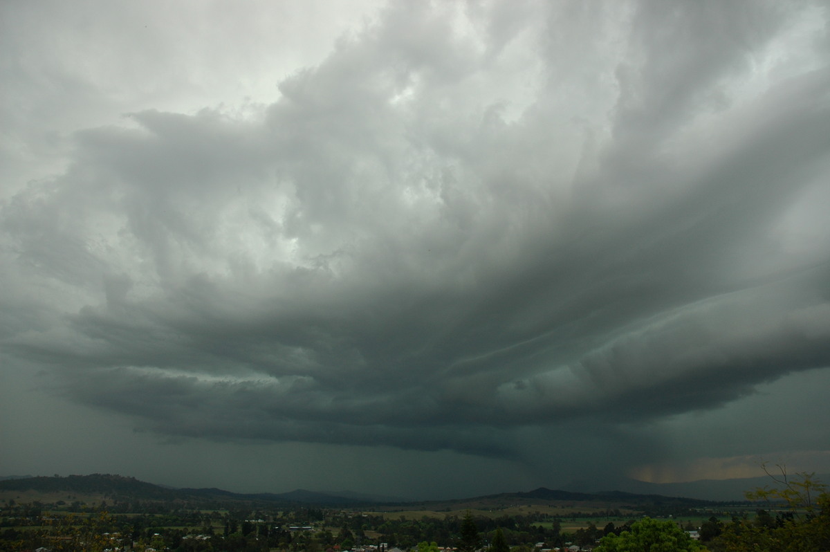 cumulonimbus thunderstorm_base : Kyogle, NSW   27 September 2005