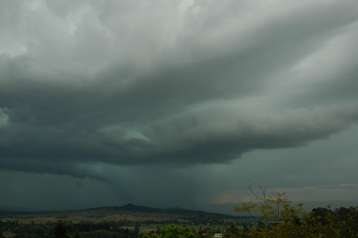 shelfcloud shelf_cloud : Kyogle, NSW   27 September 2005