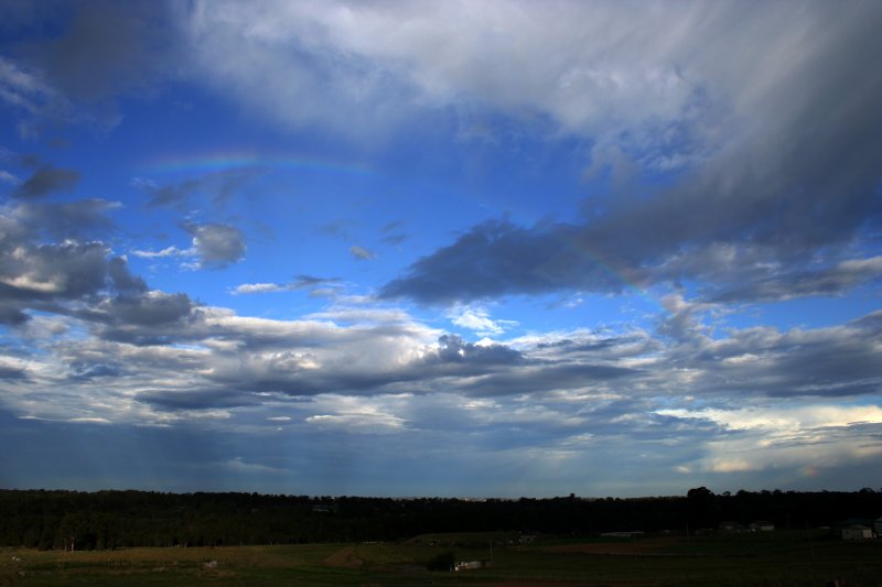 halosundog halo_sundog_crepuscular_rays : Schofields, NSW   22 October 2005